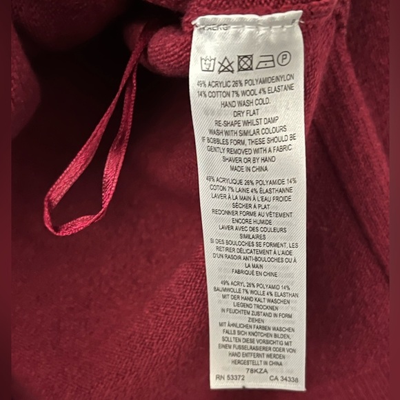 French Connection Sweater - Picture 10 of 11